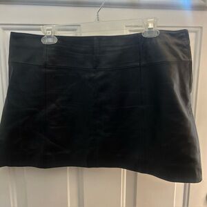 Wilson Leather Maxima Genuine Leather Black Mini Skirt Size 16